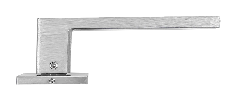 Ручка дверная SULLA  MH-48-S6 SSC/BL на квадратной розетке 6 мм, цвет суперматовый хром / черный, ЦАМ Light фото фурнитура Сочи